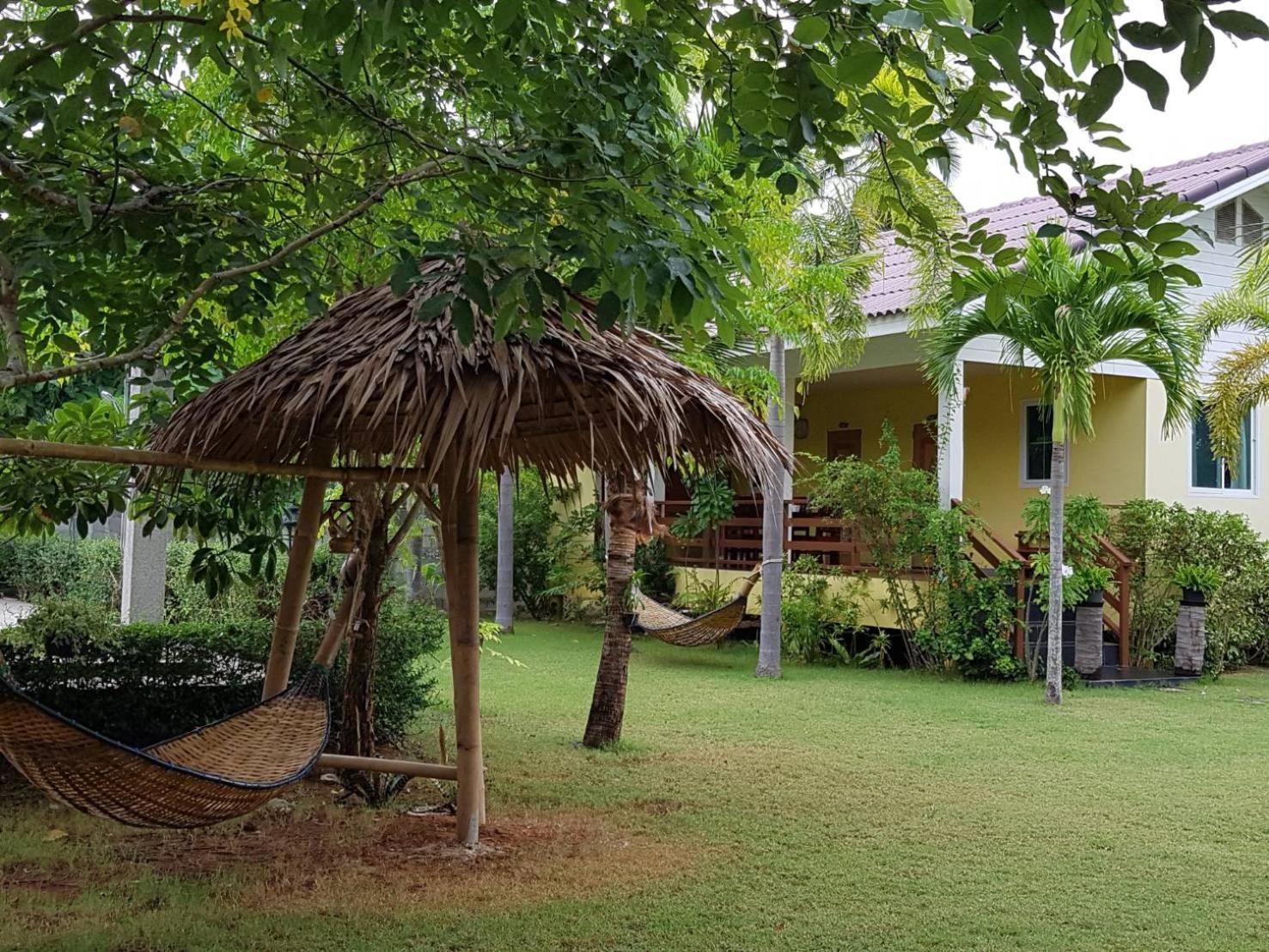 Happy Mind Resort Pran Buri Exterior photo