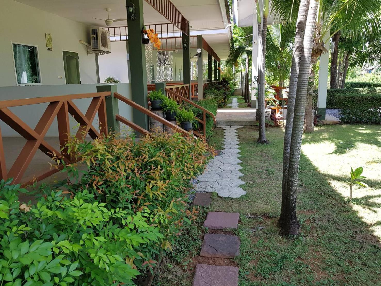 Happy Mind Resort Pran Buri Exterior photo