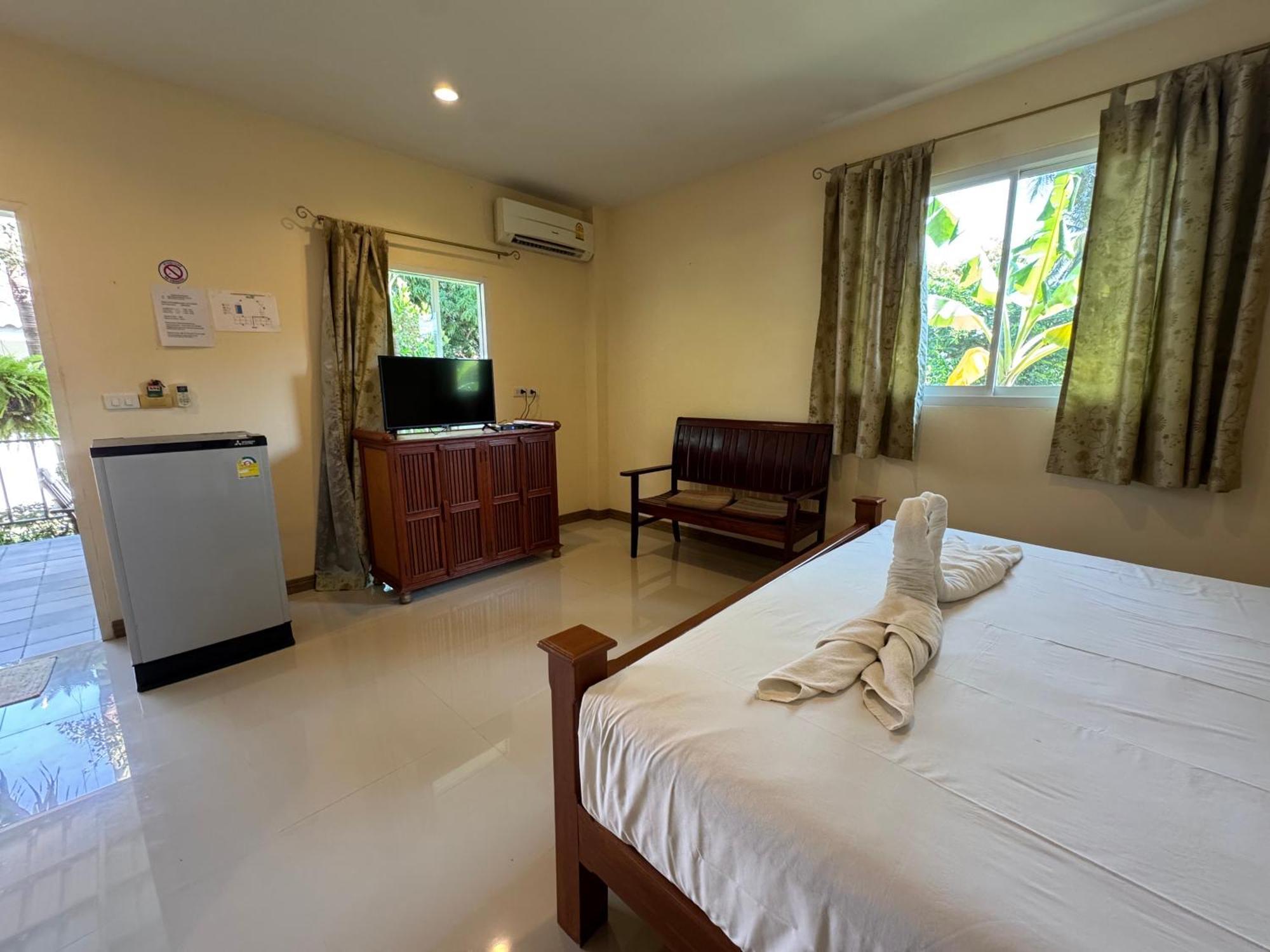 Happy Mind Resort Pran Buri Exterior photo